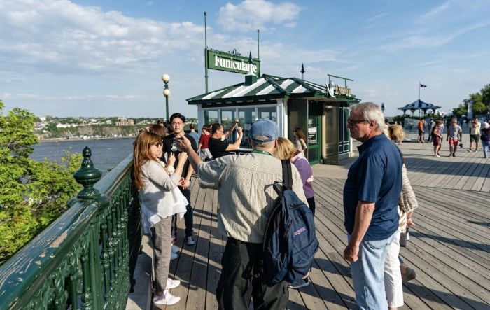 Free walking tour quebec city