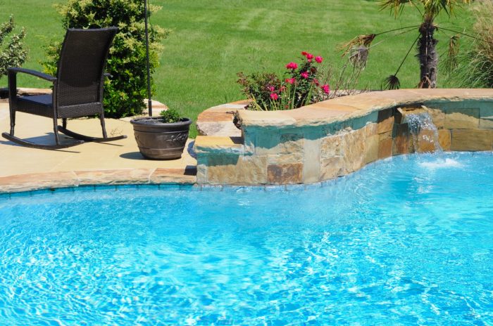 How do i convert my pool to saltwater