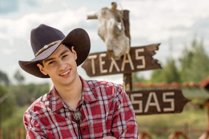 How to size a cowboy hat