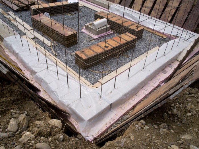 How to install vapor barrier under slab florida