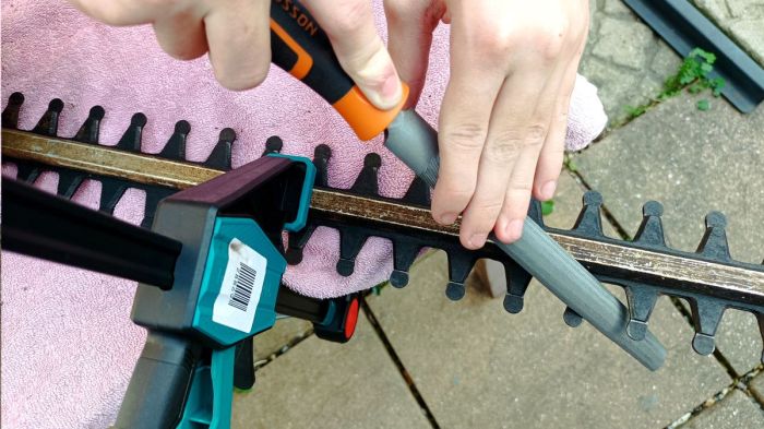 How to sharpen bush hog blades