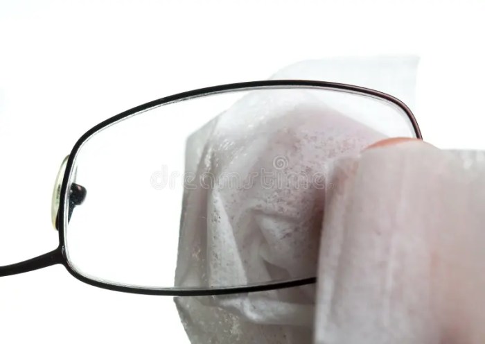 Glazen schoonmakende doek How to clean cleaning cloth for glasses