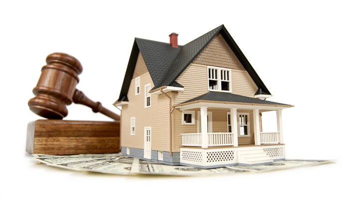 How to look up liens on property