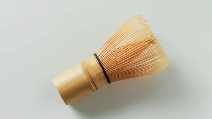 How to clean matcha whisk