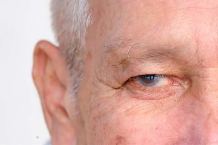 How to improve near vision after cataract surgery
