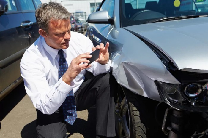 What to say to insurance adjuster after car accident