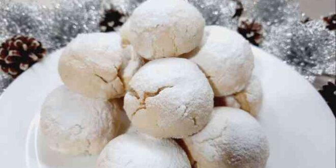 Buttery pecan snowball cookies grandma's recipe