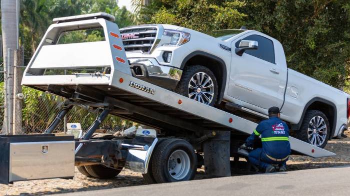 Can police tow your car for no insurance