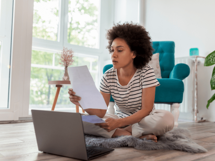 Does paying off a car lower insurance