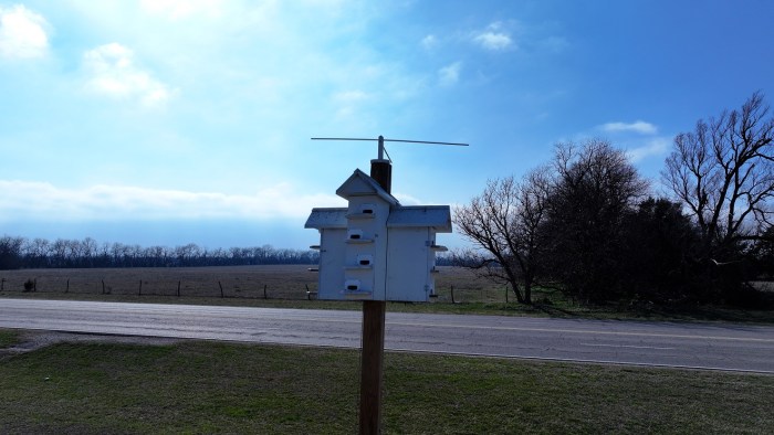 Purple martin house how to mount on wooden pole