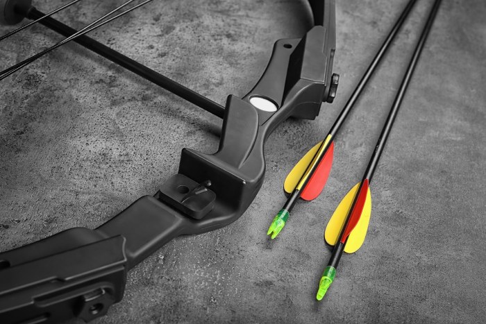 Bow restring compound hand