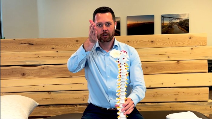 How to sleep with pinched nerve in neck and shoulder