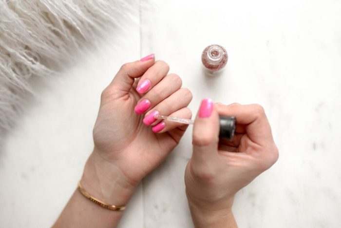 Nail polishes fair skin Best red nail polish fair skin
