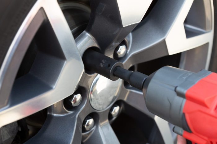 Does car insurance cover tyres