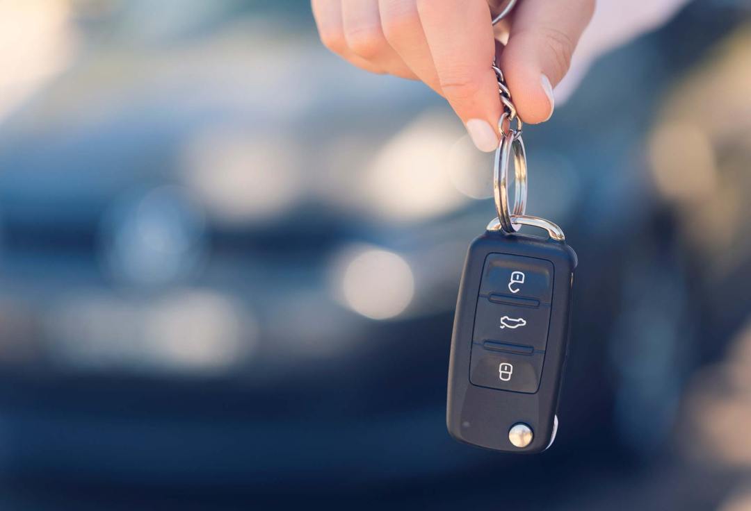 Does car insurance cover lost keys