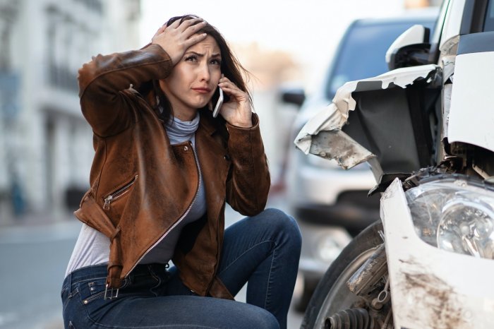 How to deal with at fault driver's insurance company