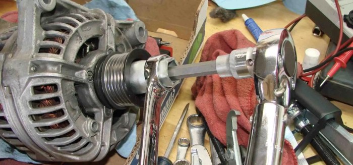 How to remove alternator pulley