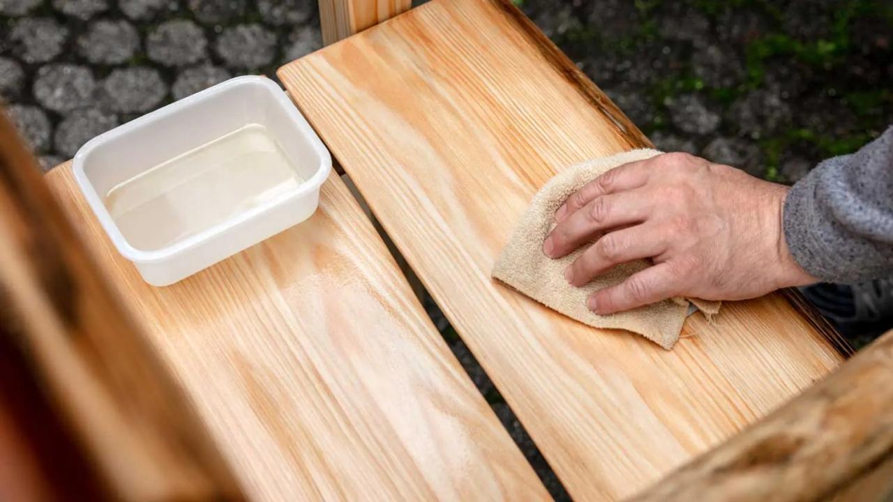 How to Dispose of Staining Rags A Comprehensive Guide