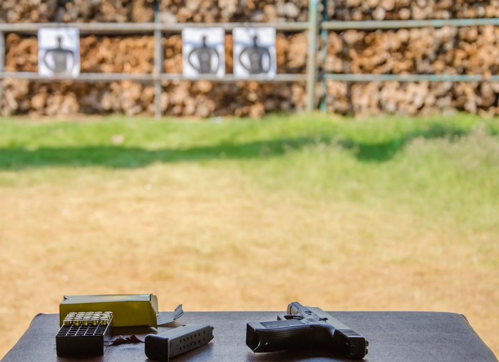 How to set up sort organize pistol range bag