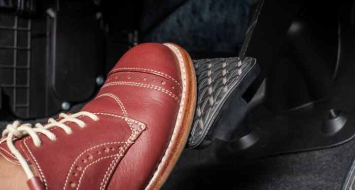 How to know if brake booster is bad