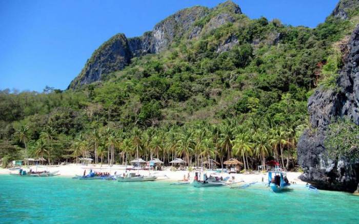 Seven commandos beach el nido