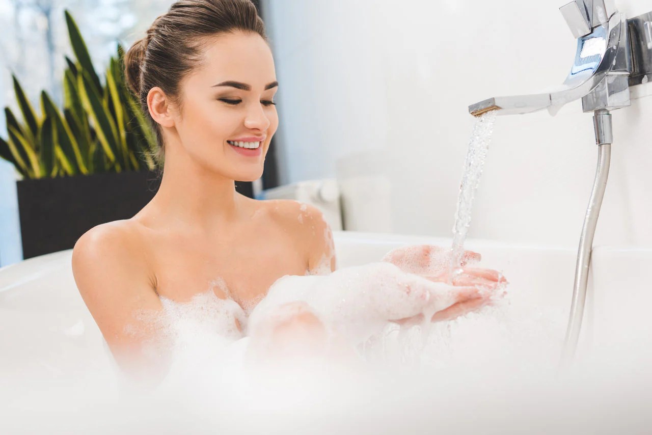How to keep bath water warm