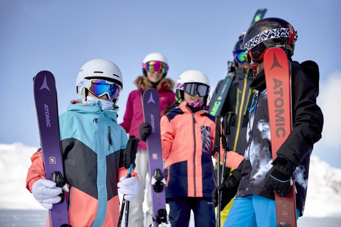 How Much Does It Cost to Rent Skis? A Complete Guide