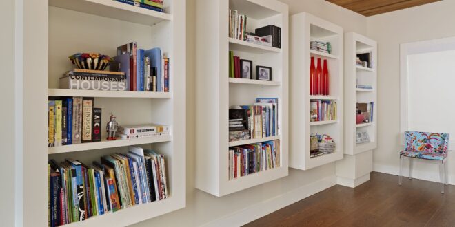 Elevate Your Minimalist Living Room with a Floating Bookcase: Design Ideas & Inspiration