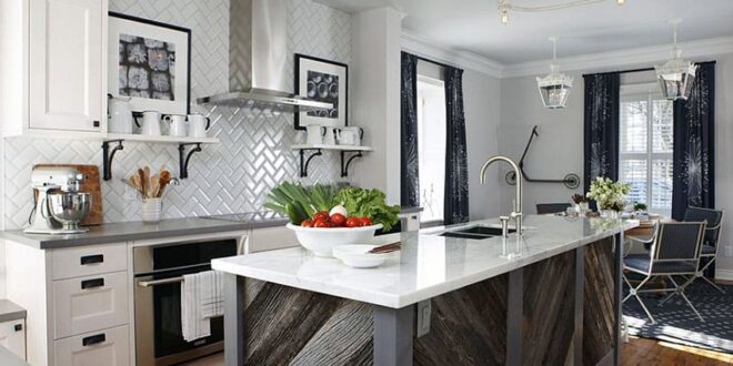 Reclaimed Wood Kitchen Islands: Rustic Charm Meets Modern Functionality
