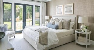 Bridging the Gap: Mastering the Art of Transitional Living Room Design