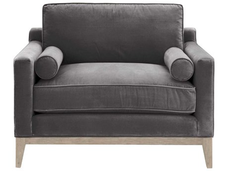 The Ultimate Guide to Creating a Cozy Living Room with Club Chairs