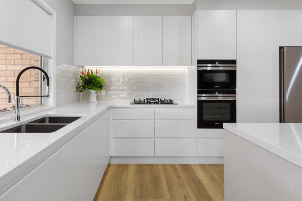 Modern Small Kitchen Ideas: Maximize Space, Style, and Functionality