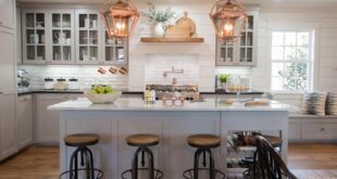 Cozy & Chic: 30+ Farmhouse Kitchen Ideas to Inspire Your Dream Space