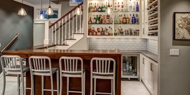 Crafting Your Dream Home Bar: Inspiring Ideas & Expert Tips