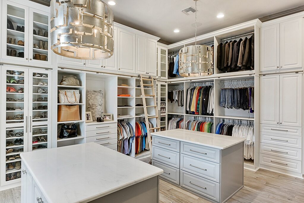 Unlock Your Dream Closet: Stunning Custom Closet Ideas to Maximize Space and Style