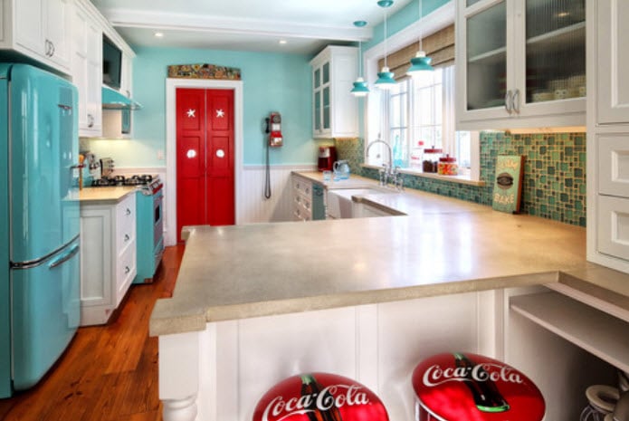 Retro Kitchen Appliances: Adding Fun and Flair to Your Modern Home
