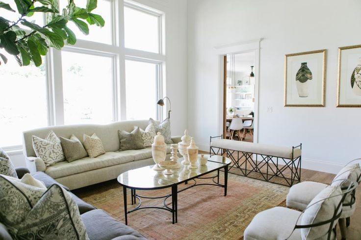 Bathed in Sunshine: Designing a Bright and Inviting Natural Light Living Room