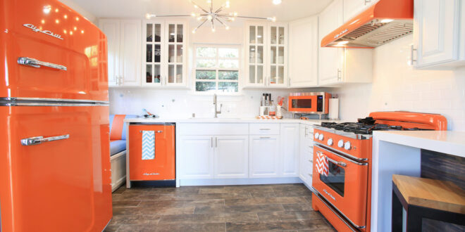 Timeless Charm: Designing a Vintage Appliance Kitchen Style That Captivates